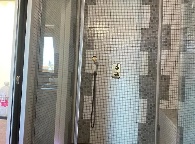 Duplex Hammam Au Pied De La Cathedrale Avec Vue